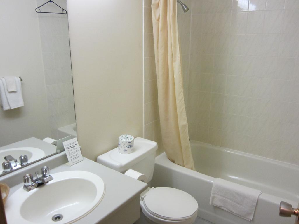 Anchor Inn Hotel Prince Rupert Εξωτερικό φωτογραφία